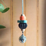 Colourful and fun “Flower” Suncatcher in Jesmonite