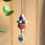 Colourful and fun “Flower” Suncatcher in Jesmonite